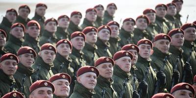रूसी राष्ट्रीय रक्षक सैनिक